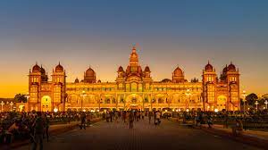 Mysore Palace Tour Guide; How to Reach Mysore Palace