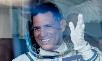 Space explorer Honest Rubio establishes US standard for longest excursion in space