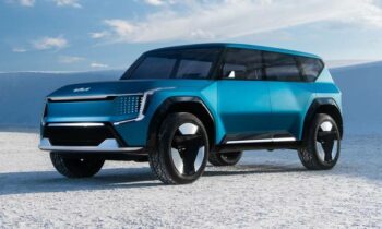 In advance of its launch next year, Kia debuts its compact electric SUV called the EV3