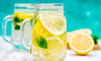 5 Reasons To Begin Your Day With Nimbu Pani: The Cure for Kidney Damage With Lemon Water on an Empty Stomach