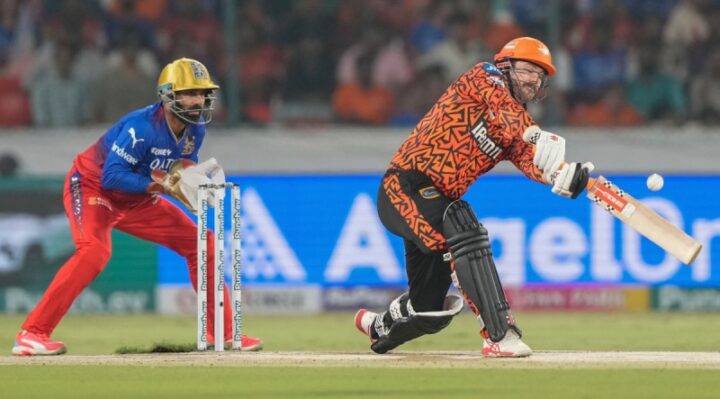SRH’s collapse in the 207 chase against RCB leads Herschelle Gibbs to brutally mock Travis Head’s ‘300 score’ talk