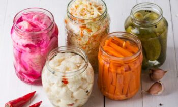 5 Fermented Foods And Drinks To Improve Digestive Health